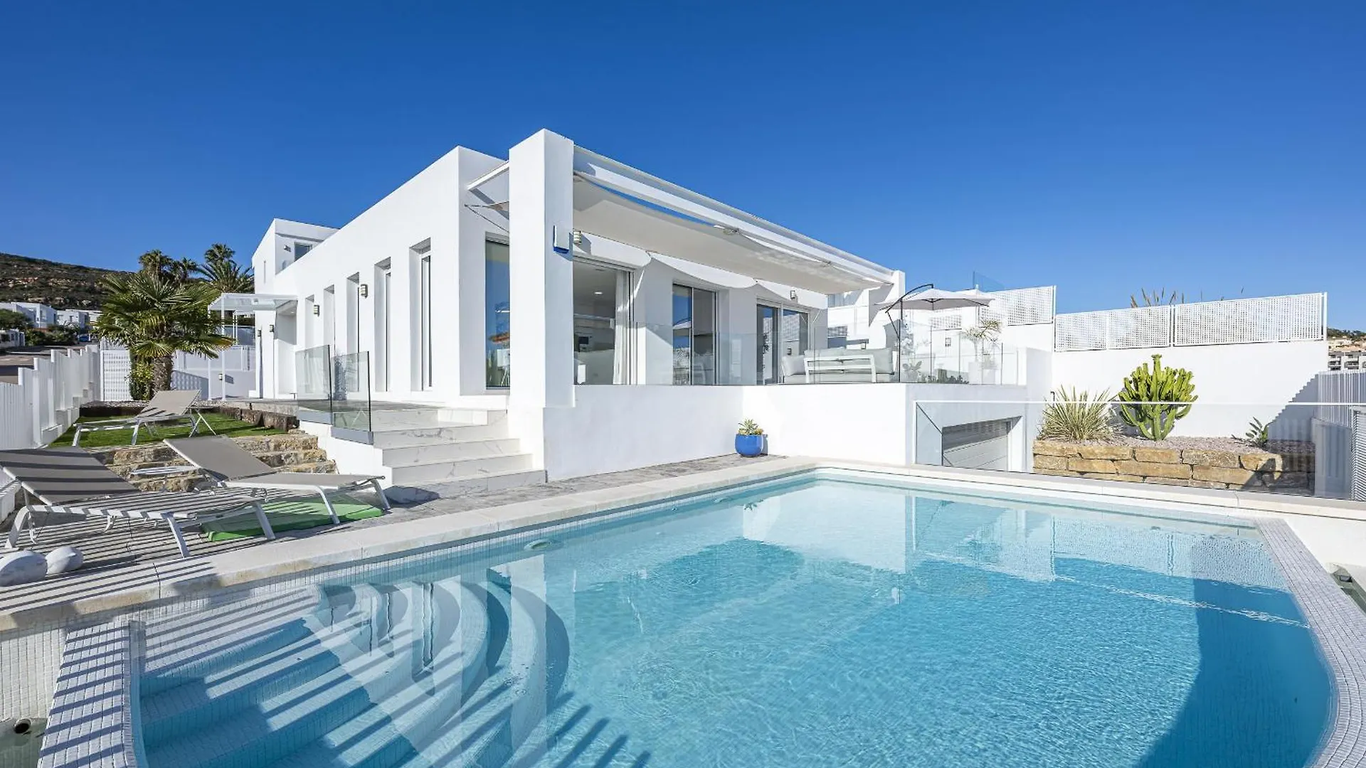 Villa Eden - Private Pool And Sea Views I 2399 San Roque  0*, San Roque (Andalucia)